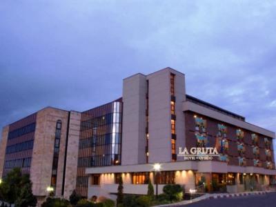 Residencia Universitaria Micampus Oviedo La Gruta Bagian luar foto